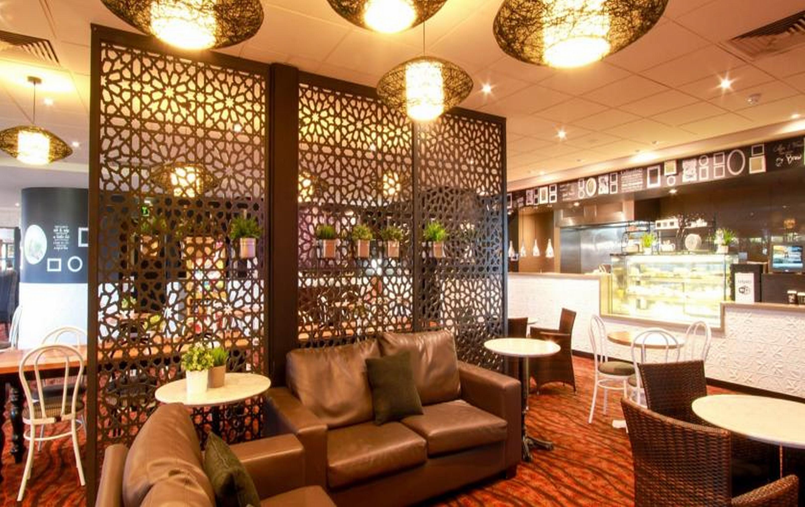 Hotel Ibis Styles The Entrance Exterior foto