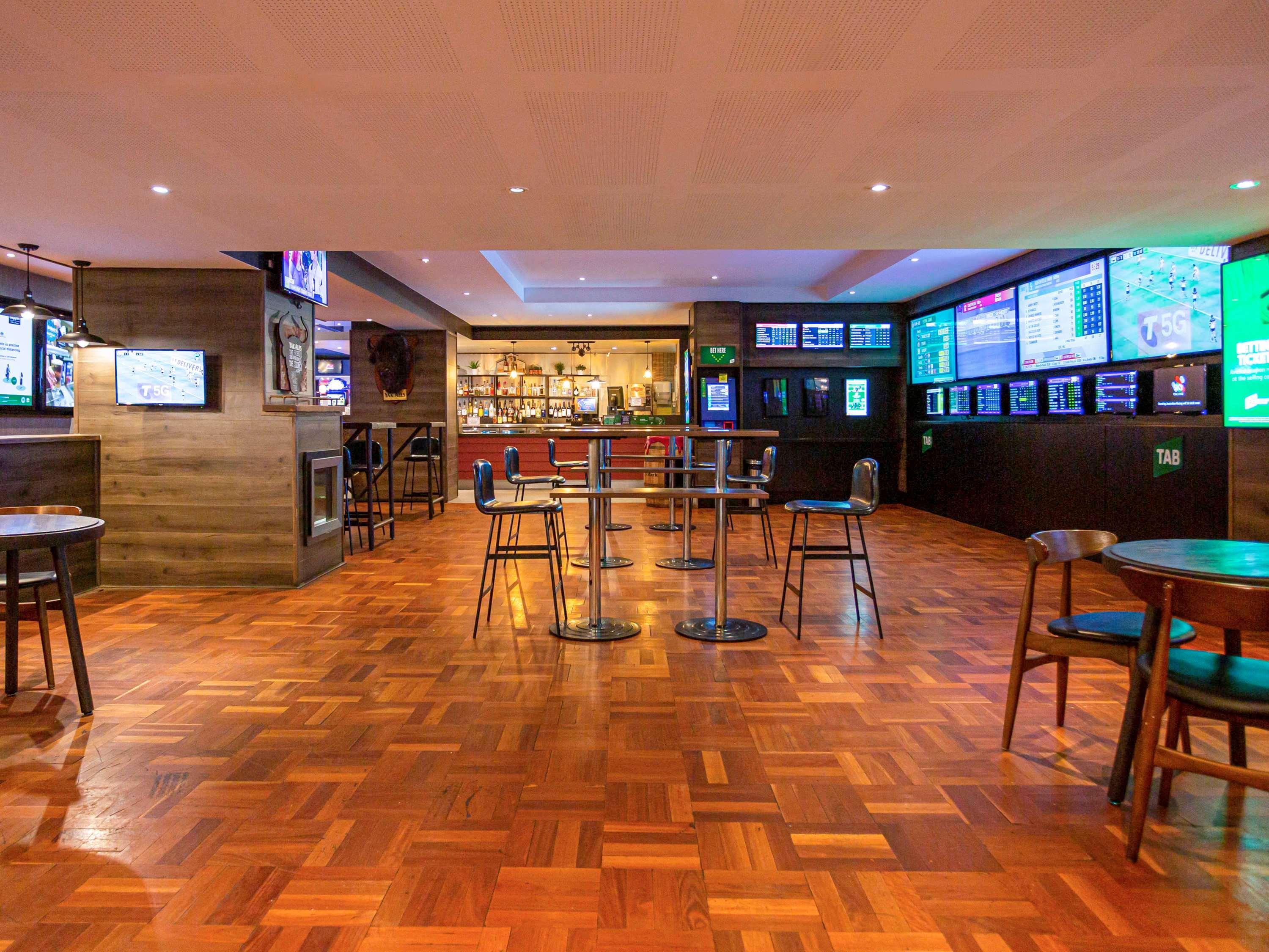 Hotel Ibis Styles The Entrance Exterior foto