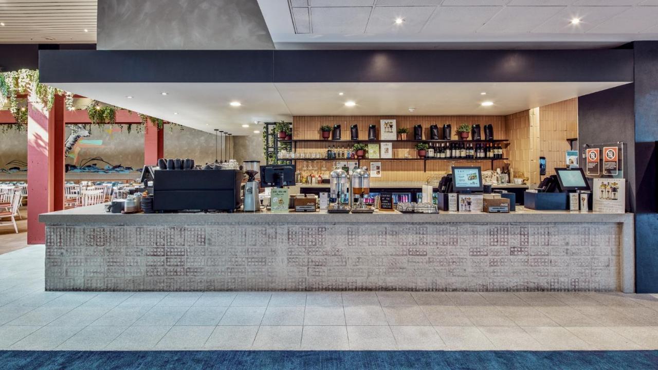 Hotel Ibis Styles The Entrance Exterior foto